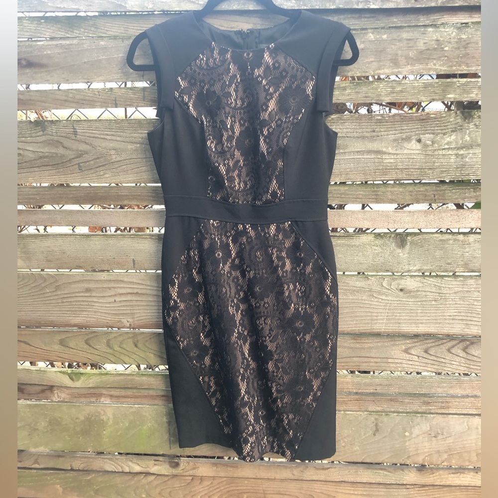 Adrianna Papell lace dress size 4